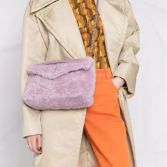 Authentic YSL LOU LOU SHEARLING LARGE PUFFER BAG. Gently used. Discontinued - Picture 2 of 7